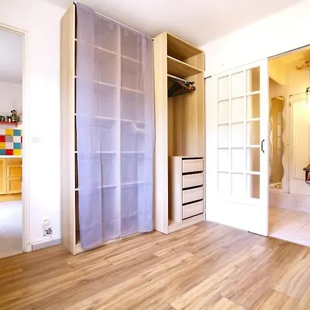 Apartment Les Amandiers